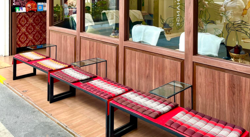 Dellie Relax Spa & Massage at Asiatique  9