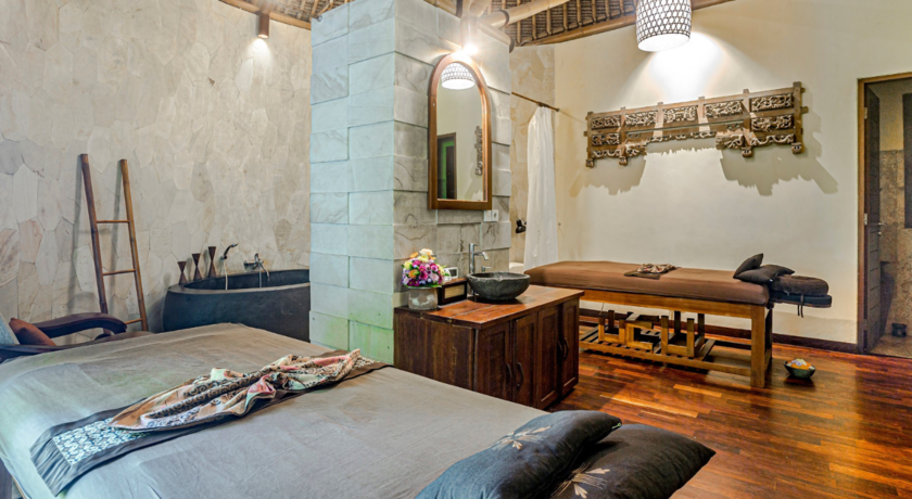 Bamboo Spa at Munduk Moding Plantation Nature Resort  5