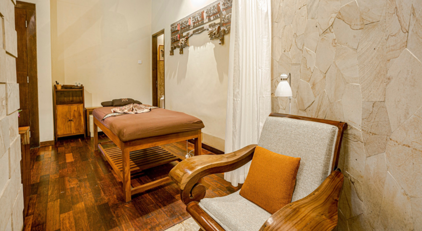 Bamboo Spa at Munduk Moding Plantation Nature Resort  9