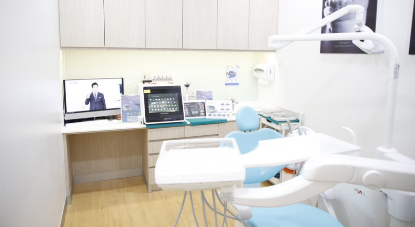 Bangkok Smile Dental Clinic (One Bangkok Branch)  2