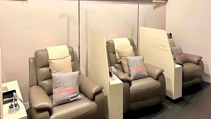 DR.REVIVE (Sukhumvit) IV Therapy & Anti-Aging (2nd Floor W district) โรงพยาบาลนันอา 42