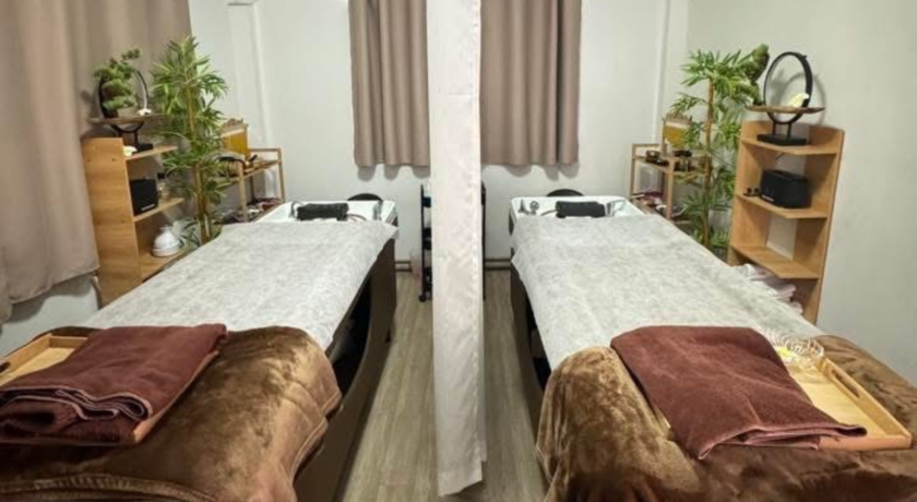 SISPA Nail & Sleep Salon  5