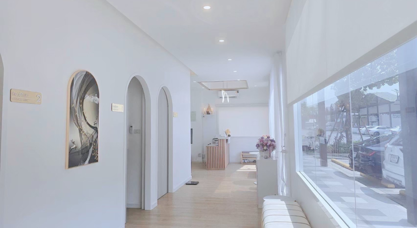Rachata Gaya Physiotherapy Clinic (Sai Mai) รัชตกายา คลินิกกายภาพบำบัด (สาขา สายไหม) 2