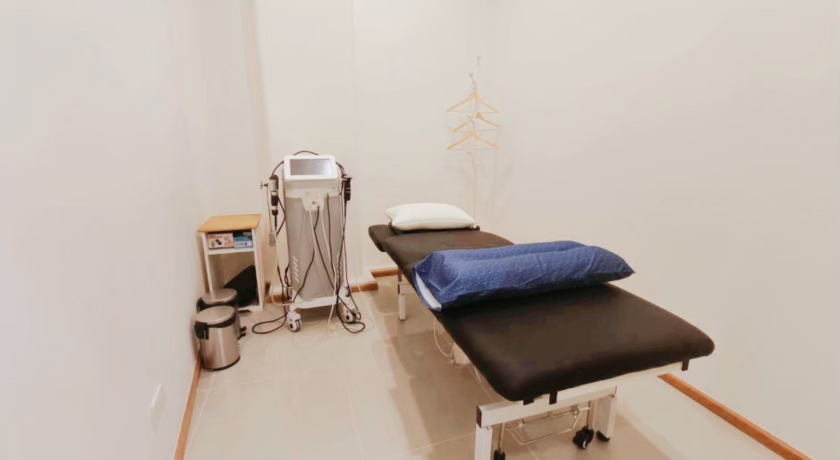 Rachata Gaya Physiotherapy Clinic (Chaiyaphruek) รัชตกายา คลินิกกายภาพบำบัด (สาขา ชัยพฤกษ์) 7