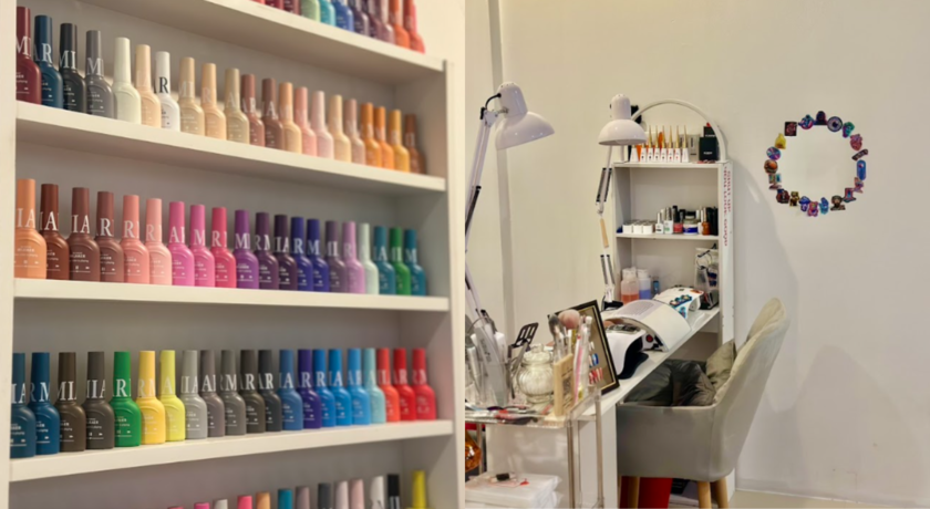 DV Barber & Nail Shop ดีวี บาร์เบอร์ แอนด์ เนล 4