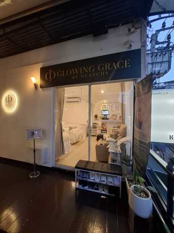 Glowing Grace  scaled_1000002820