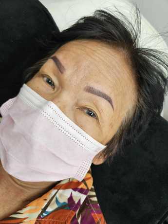 EVELYN BROWS HOUSE  scaled_1000119317