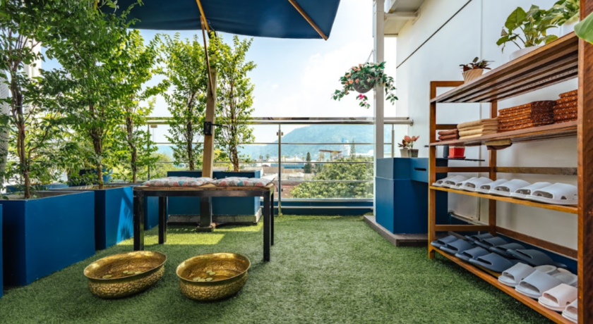 Clover Retreat Massage (Hotel Clover Patong Phuket) โคลเวอร์ รีทรีต มาสสาจ 2