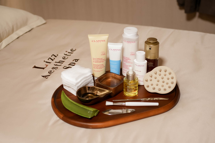 Lizz Aesthetic Spa (นวดศีรษะ นวดหน้า นวดอโรม่า)  DSC01659