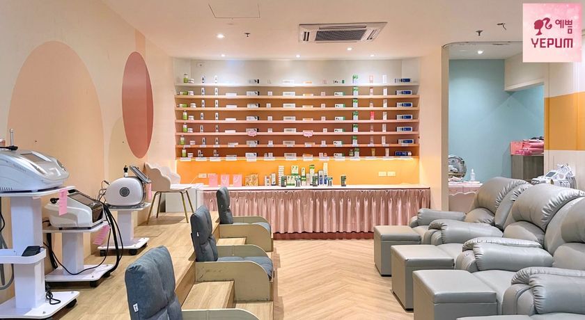 Yepum Clinic (MidTown Asoke)  1