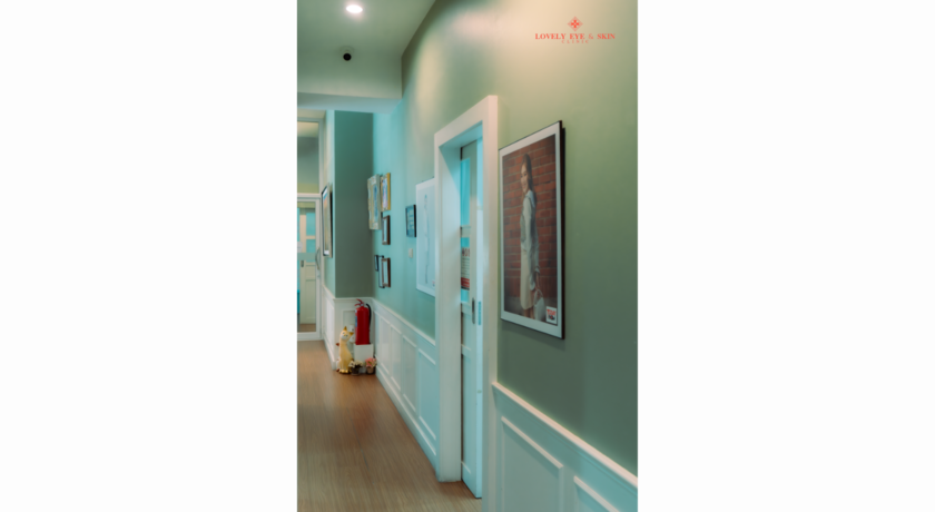 Lovely Eye & Skin Clinic  59