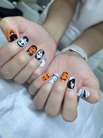 Elles Nail Shop  image_picker_DA7A5840-0A48-4736-9607-CB1029F509C4-77393-00001E387B26649A