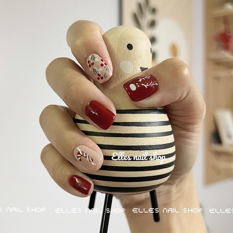 Elles Nail Shop  image_picker_A6F65544-77EF-45F5-B71C-7C33C919345A-77393-00001E602A1E9DC2