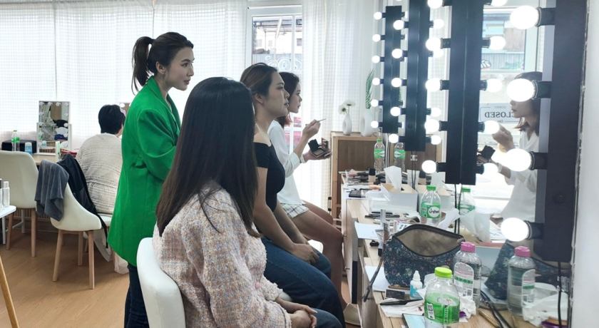 bd Makeup Academy  6