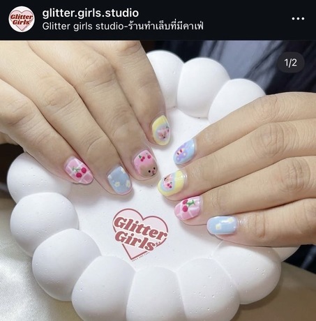 Glitter Girls Nails & Cafe  image_picker_D3B3102A-43F2-49D2-86CD-BE4DB2A9EDF9-8372-000019244B146B72