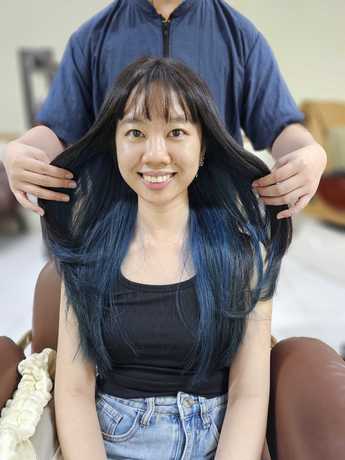 So November Salon  scaled_1000082105