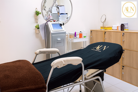 AUN Clinic  ChatGPT_Image_Sep_2__2025__11_53_31_AM