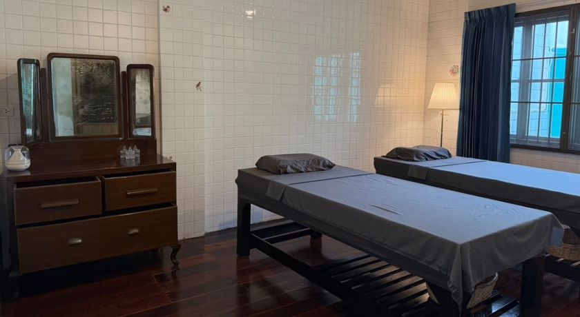 XIN Massage (Old Town Phuket)  28