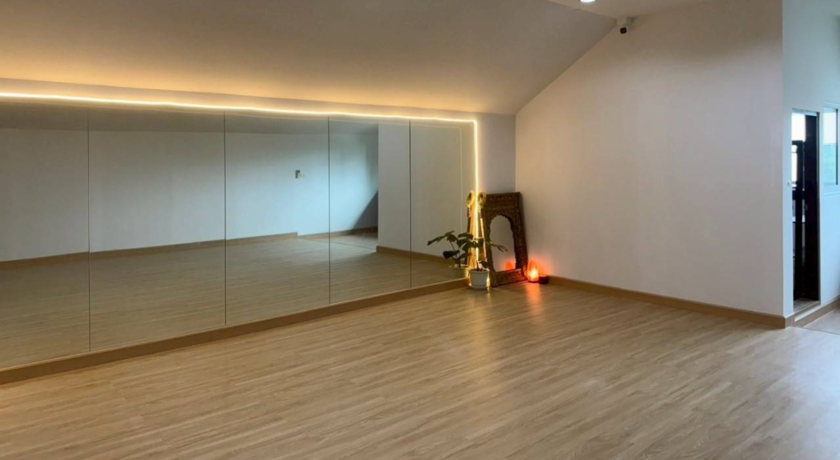 Life Yoga Lita Life Yoga Lita 4