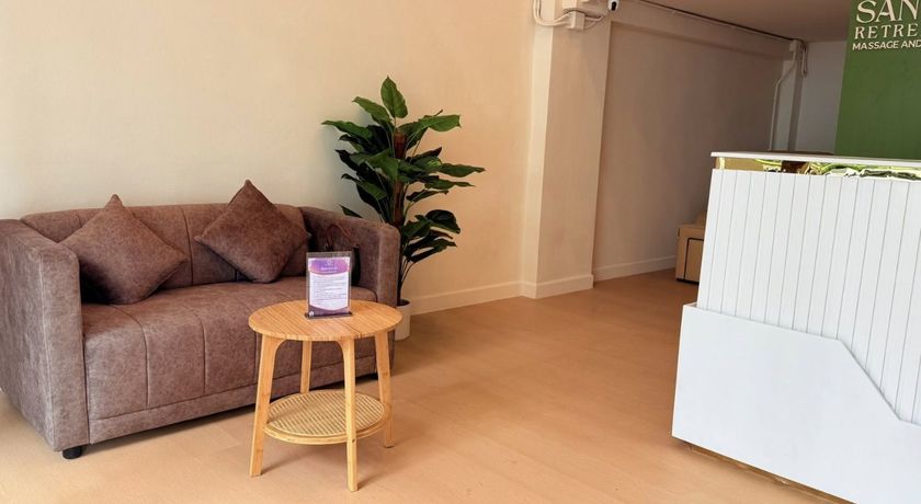 SANTI Retreat Massage & Spa (Ekkamai)  4