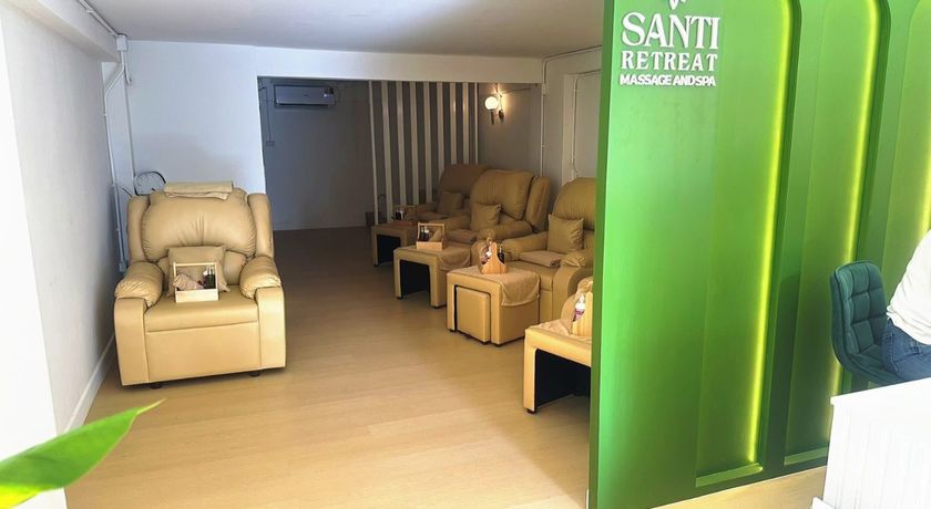 SANTI Retreat Massage & Spa (Ekkamai)  5