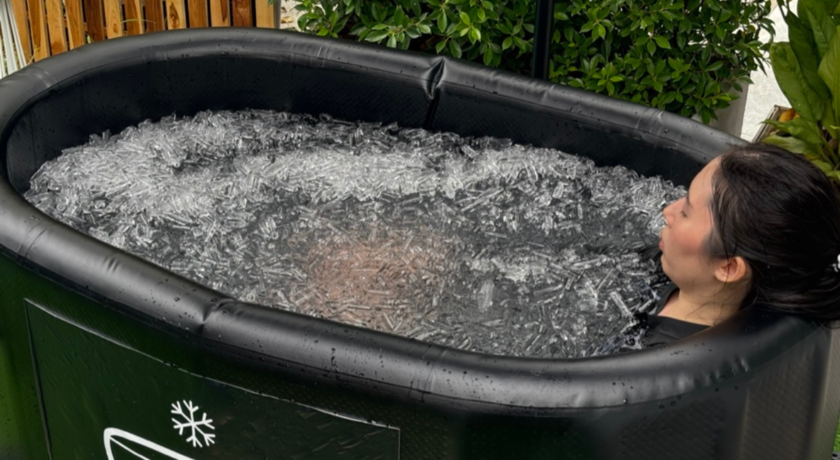Ice Journey - Ice & Hot Bath @ NAPA Hostel Samrong station ไอซ์เจอร์นี่ 3