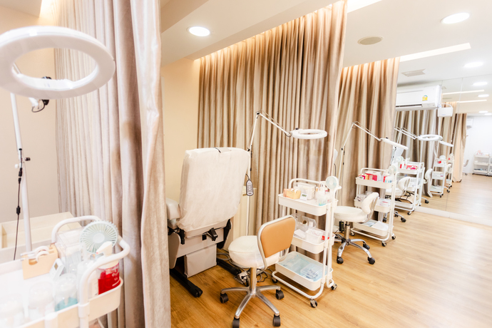Take Care Salon of Beauty  AR4A7720