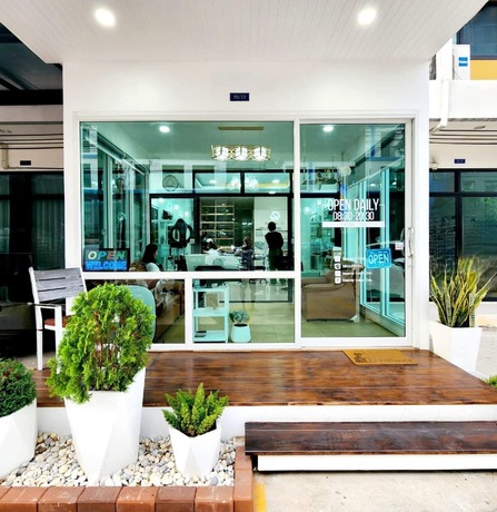 Namtal Salon Chic  line_oa_chat_250827_164945
