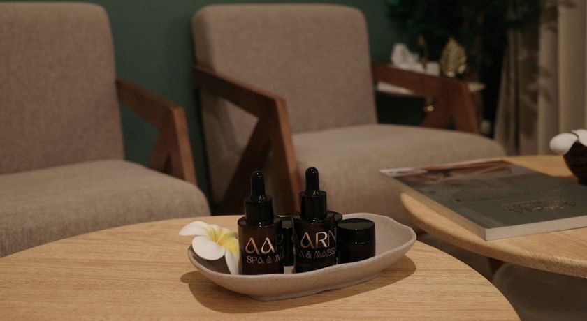 Aarna Spa & Massage (Thonglor soi 7) อาร์น่า สปาและมาสสาจ 4