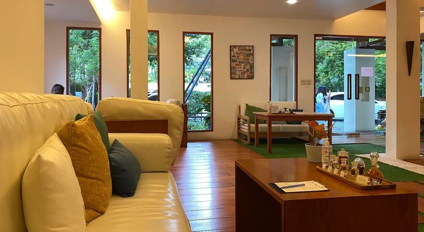 Retreat on Vitayu  8