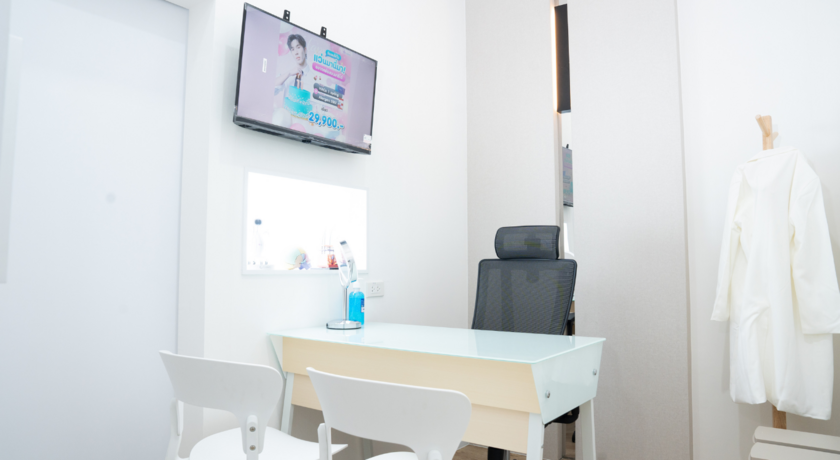 Gangnam Clinic (Central Chanthaburi)  10