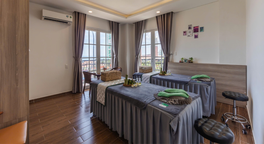 Oasis Spa Massage & Nail (Phu Quoc)  6