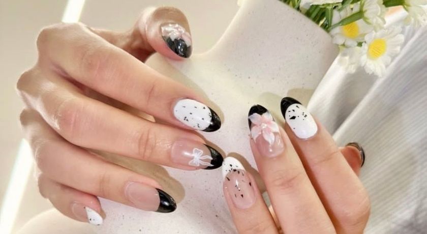 LONE Nail spa salon  14