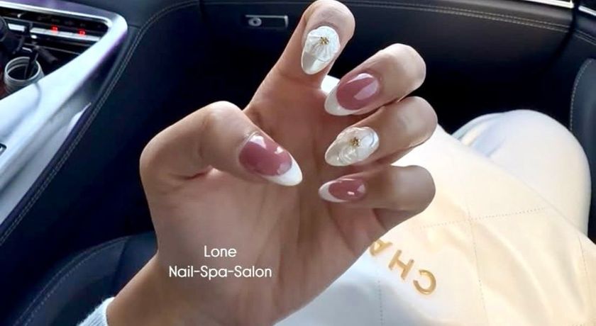 LONE Nail spa salon  15