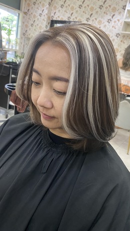 J-Cut Hair & Eyelash  image_picker_EFB140F7-08C1-477A-9D1C-645AC53B667E-76275-000009F613258881