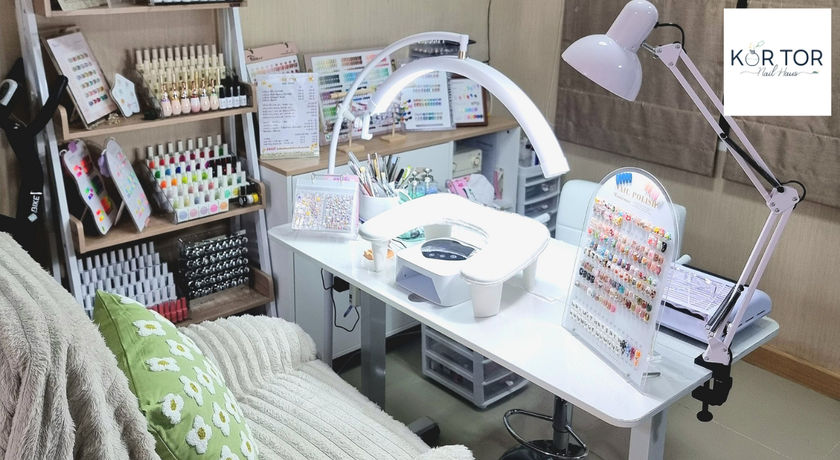 KOR TOR Nail Haus KOR TOR Nail Haus - กอ ตอ เนล เฮาส์ ทำเล็บ ต่อขนตา รามคำแหง 1