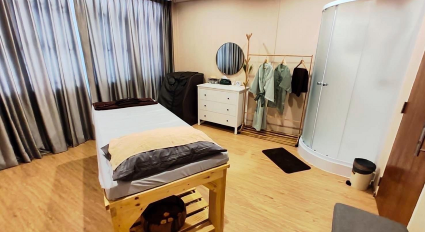 The Treera Bangkok Wellness & Spa (Sutthisan Branch)  2