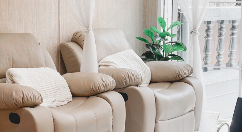 The Treera Bangkok Wellness & Spa (Sutthisan Branch)  3