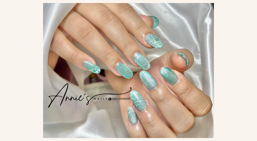 Annie's Nails  2