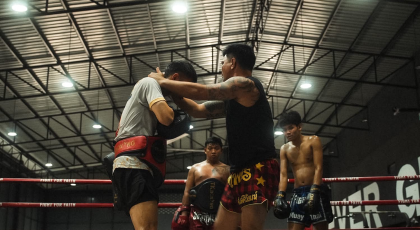 S.SASIWAT MUAY THAI CAMP ศ.ศศิวัฒน์ มวยไทย แคมป์ 9