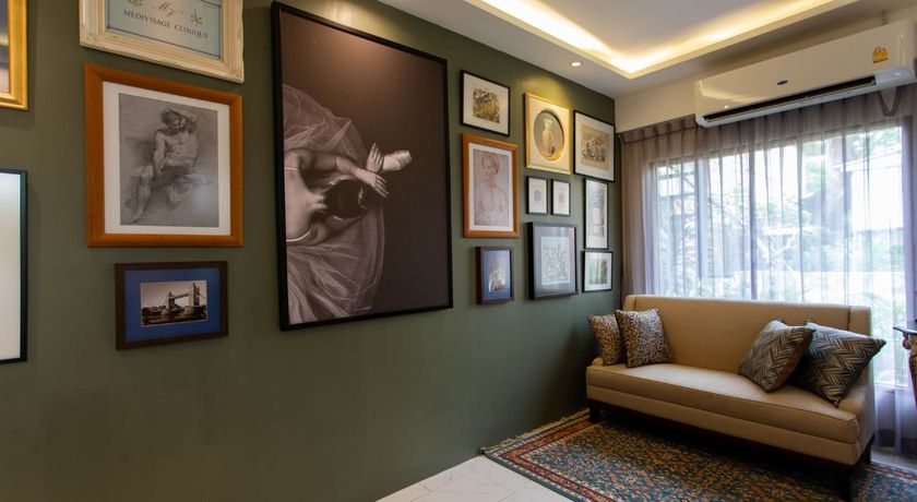 Medivisage Clinic (Rama 9)  10