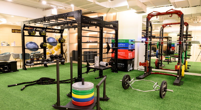 FATGYM (Fit @ Thonglor Gym) (Home Place Building Thonglor 13) FATGYM - ยิมหรู ทองหล่อ 13 แบบบูติกพรีเมียม 8