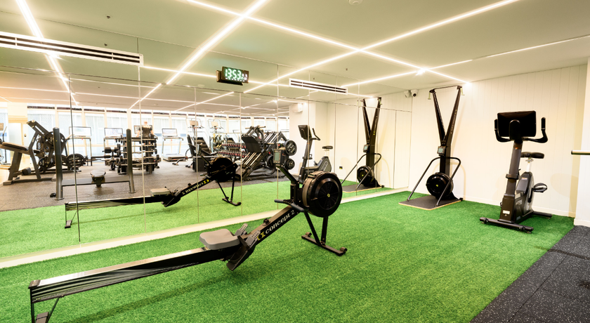 FATGYM (Fit @ Thonglor Gym) (Home Place Building Thonglor 13) FATGYM - ยิมหรู ทองหล่อ 13 แบบบูติกพรีเมียม 10