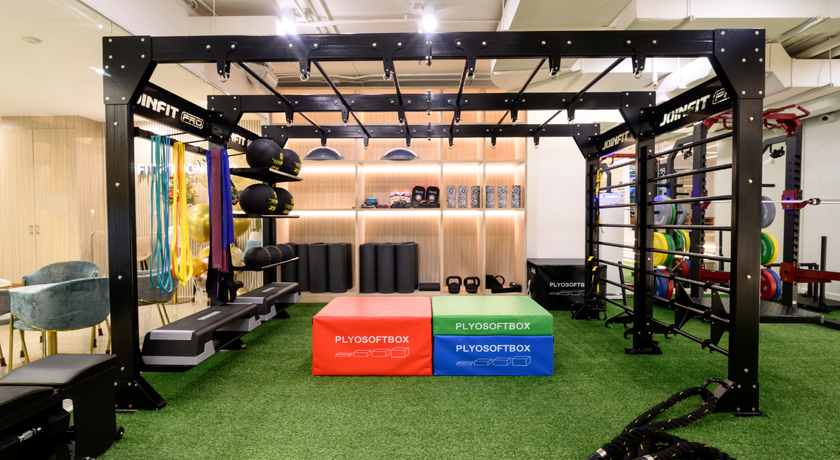 FATGYM (Fit @ Thonglor Gym) (Home Place Building Thonglor 13) FATGYM - ยิมหรู ทองหล่อ 13 แบบบูติกพรีเมียม 12