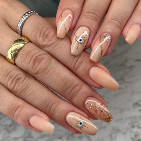 Build_lashandnail  image_picker_C7789595-5AE1-4E76-81E7-DDD28FFAEC97-52890-000011740BE64CB9