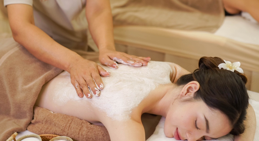 Esthete Spa  image_picker_4BC8F447-7ECB-4E8A-8784-2DCF9243940B-12182-000001B6C6BDE340