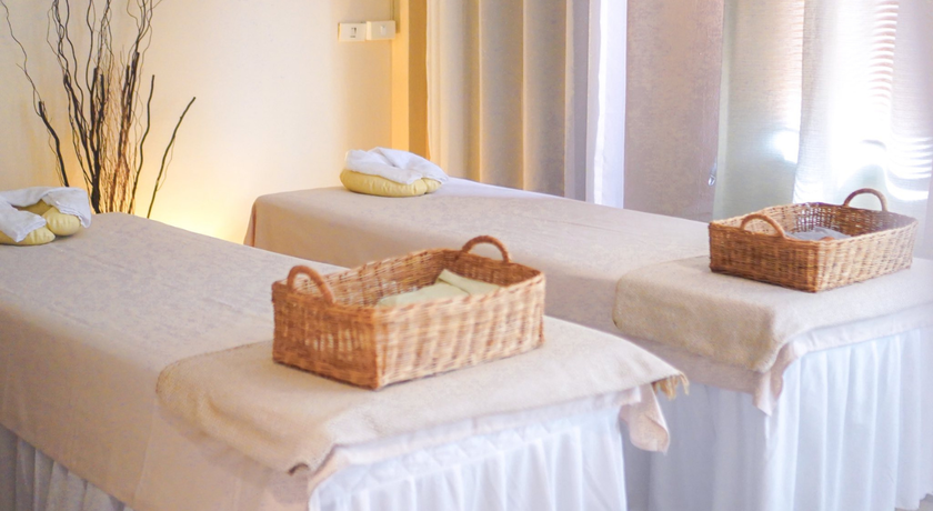 Klinn Nail and Massage Phuket Klinn Nail and Massage Phuket - สปาเล็บและนวดสุขภาพ ภูเก็ต 3