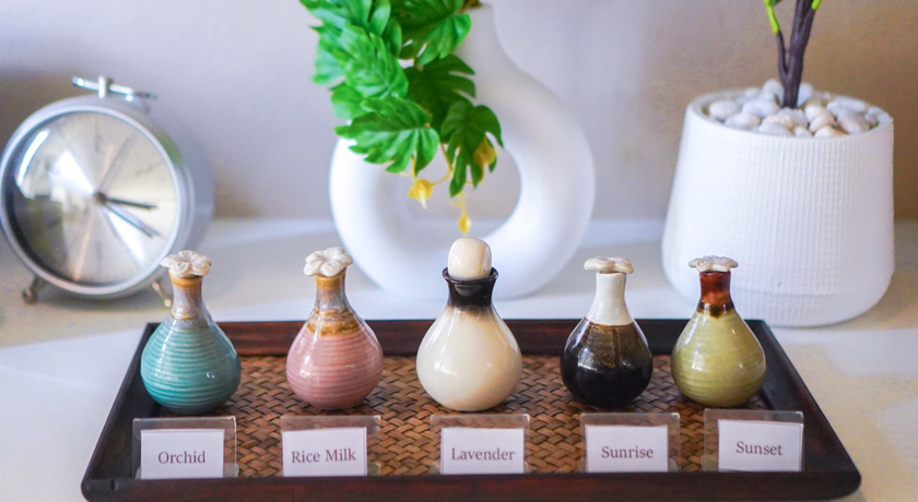 Klinn Nail and Massage Phuket Klinn Nail and Massage Phuket - สปาเล็บและนวดสุขภาพ ภูเก็ต 7