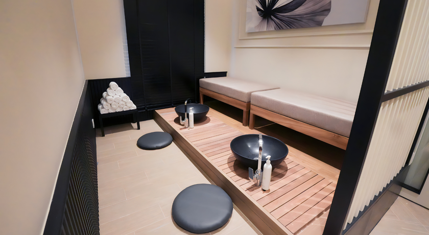 Let's Relax Spa Bangkok Baan Silom Let’s Relax Spa Bangkok Baan Silom - เล็ทส์ รีแล็กซ์ สปา บ้านสีลม หรูหราใจกลางสีลม 2