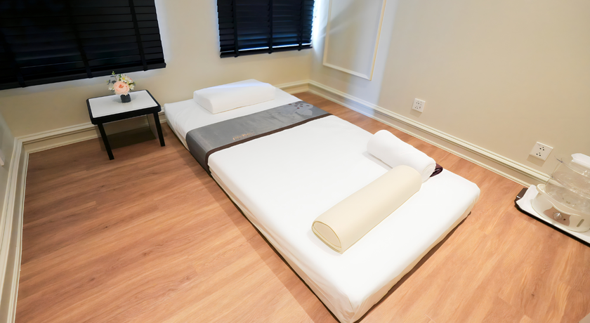 Let's Relax Spa Bangkok Baan Silom Let’s Relax Spa Bangkok Baan Silom - เล็ทส์ รีแล็กซ์ สปา บ้านสีลม หรูหราใจกลางสีลม 9